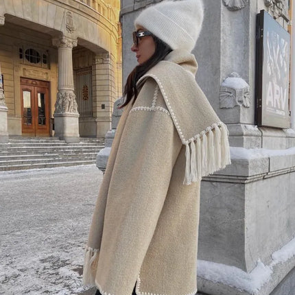 Elegant Women's Autumn Coat with Scarf